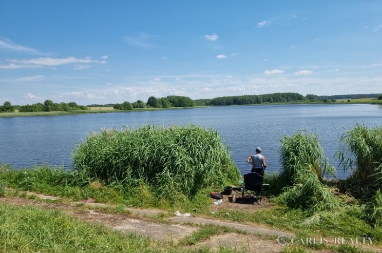 Parduodamas 1,60 ha žemės sklypas šalia ežero Gornostajiškių k., Eišiškių sen., Šalčininkų raj.